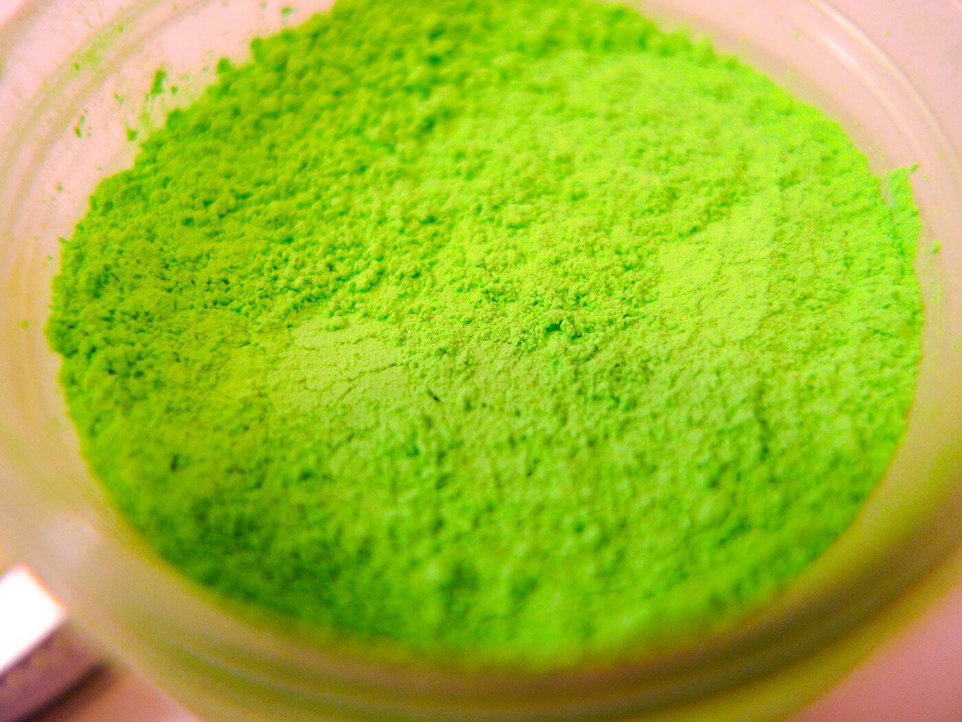 *THE WORLD'S GREENEST GREEN- 50g powdered paint by Stuart Semple - Culture Hustle USA